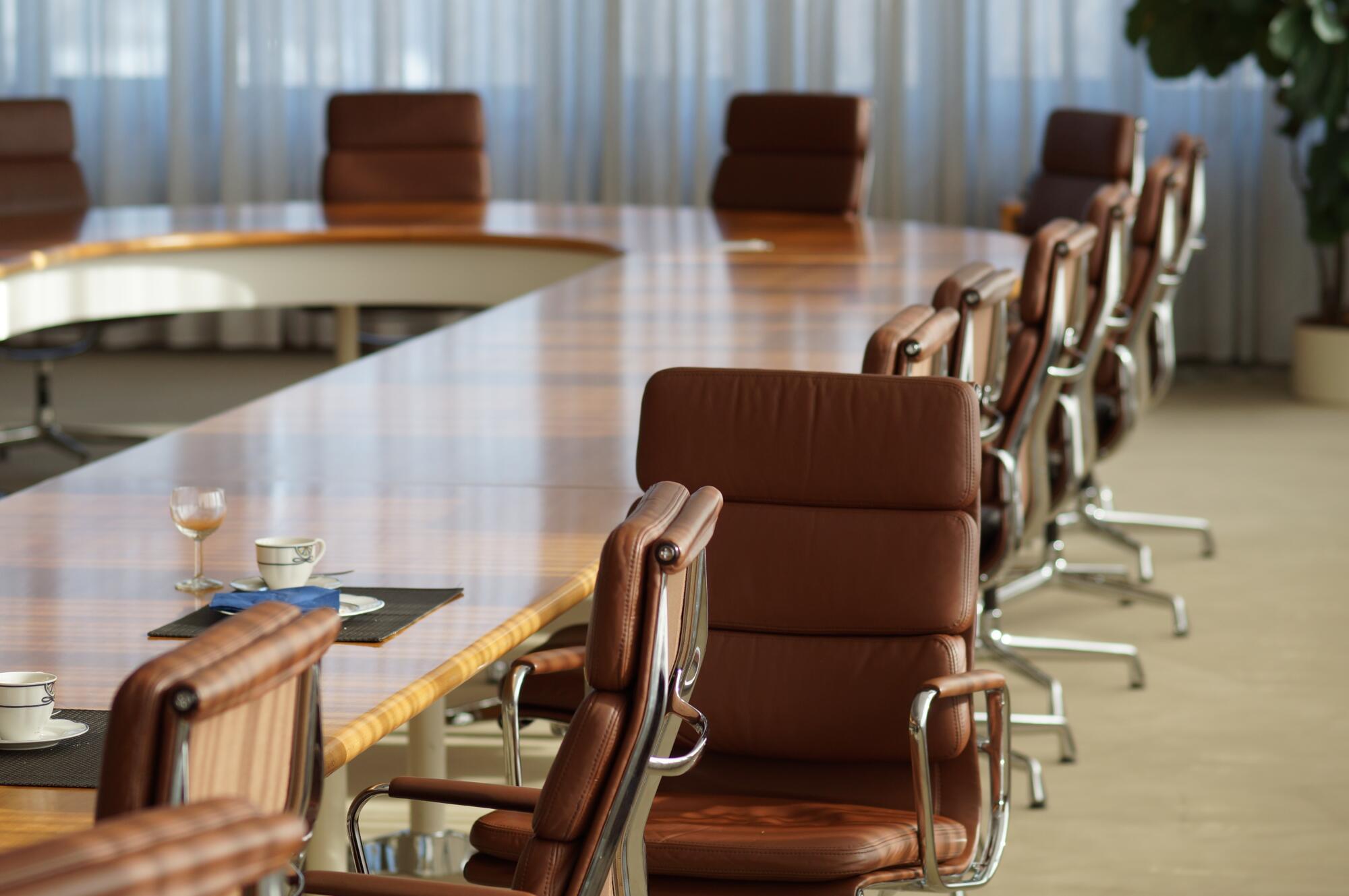 How to Get More Homeowners to Attend More HOA Board Meetings